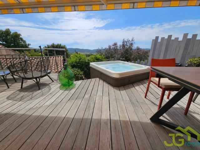 Villa vente à Arrondissement de Toulon, Le Lavandou