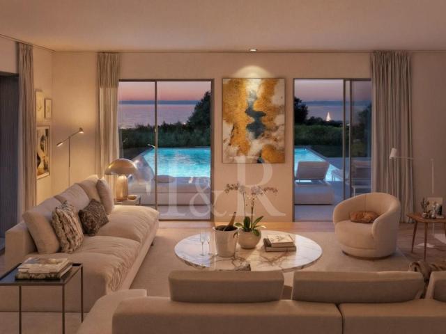 Vivenda venda em Capuchos, Almada