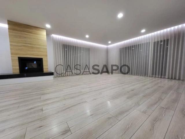 Casa alugar em Bairro Contador, Santiago Dos Velhos