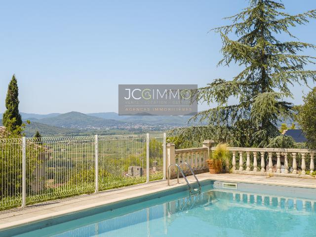 Villa vente à Arrondissement de Toulon, Pierrefeu-du-var