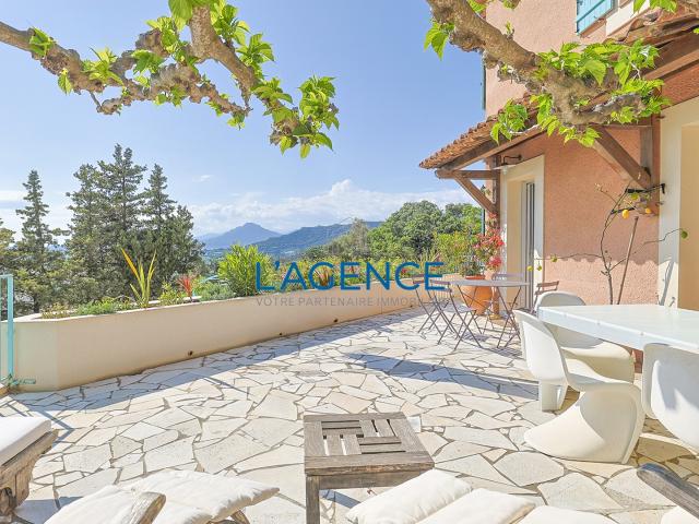 Villa vente à Arrondissement de Toulon, Hyères