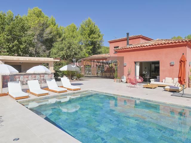 Villa vente à Arrondissement de Toulon, La Farlède