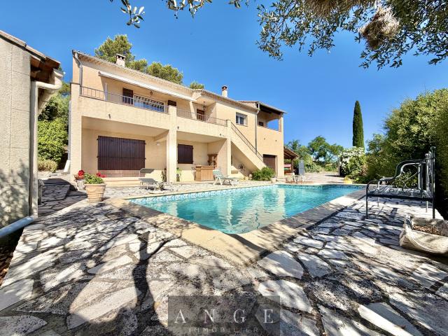 Villa vente à Arrondissement de Toulon, Solliès-ville
