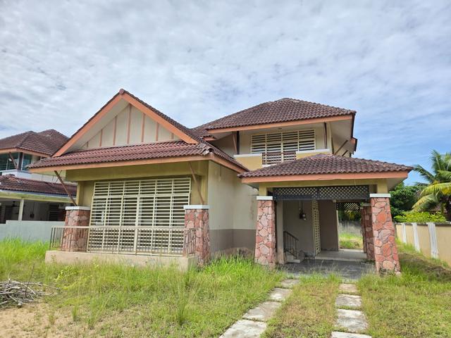 Bungalow for sale in Wellesley, Penang