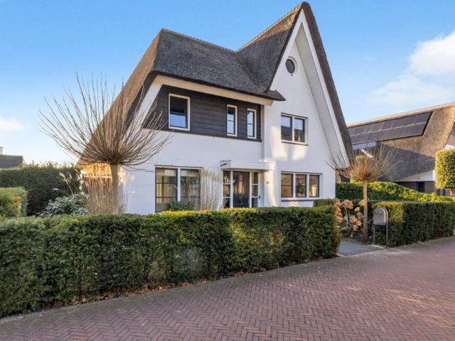 Woning te huur in Blaricum, Noord Holland