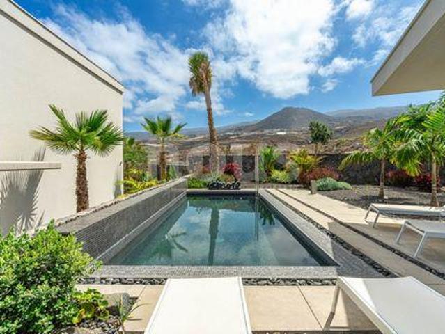 Chalet en venta en Guía de Isora, Canarias