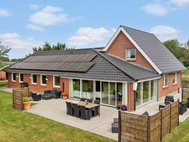 Landejendom til salg i Esbjerg N, Esbjerg