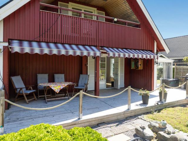 Villa till salu i Bro, Stockholm