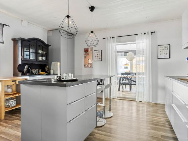 Villa till salu i Ovanåker, Gävleborg