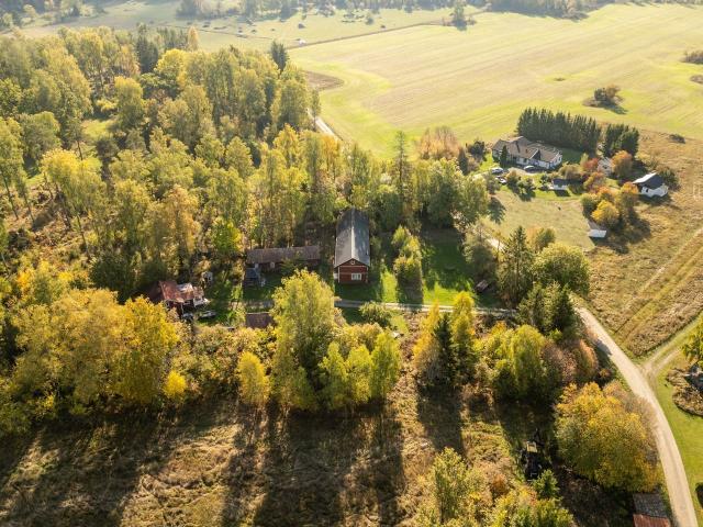 Villa till salu i Övre Lönsåker, Uppsala län