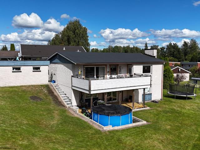 Villa till salu i Grums, Värmland