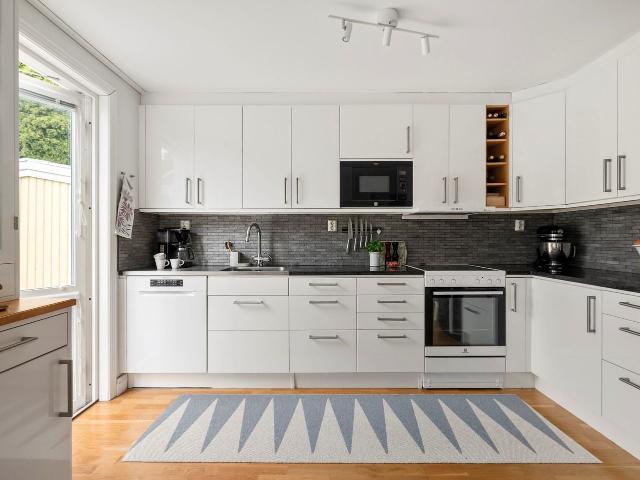 Villa till salu i Hässelby-Vällingby stadsdelsområde, Hässelby-Vällingby