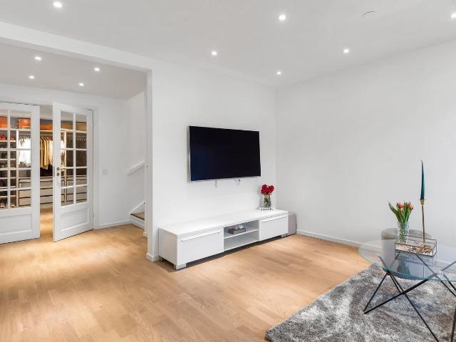 Villa till salu i Hässelby-Vällingby stadsdelsområde, Hässelby-Vällingby
