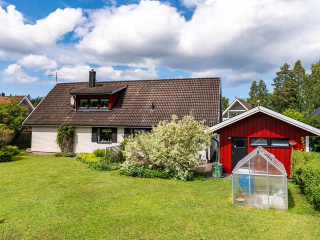 Villa till salu i Örebro