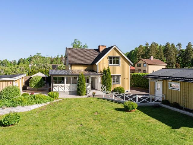 Villa till salu i Katrineholm, Södermanland