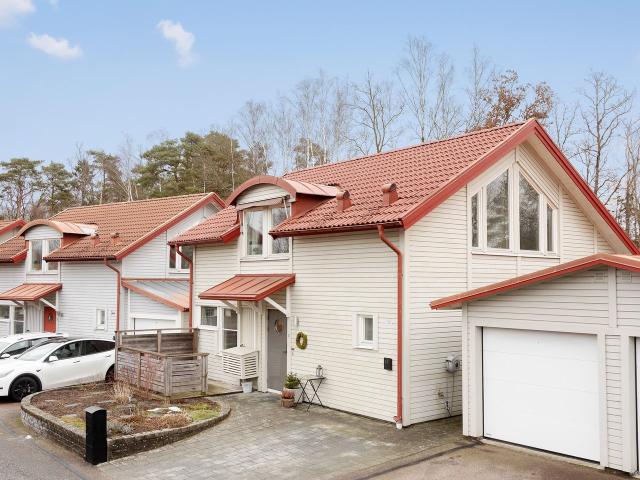 Villa till salu i Lindome, Västra Götaland