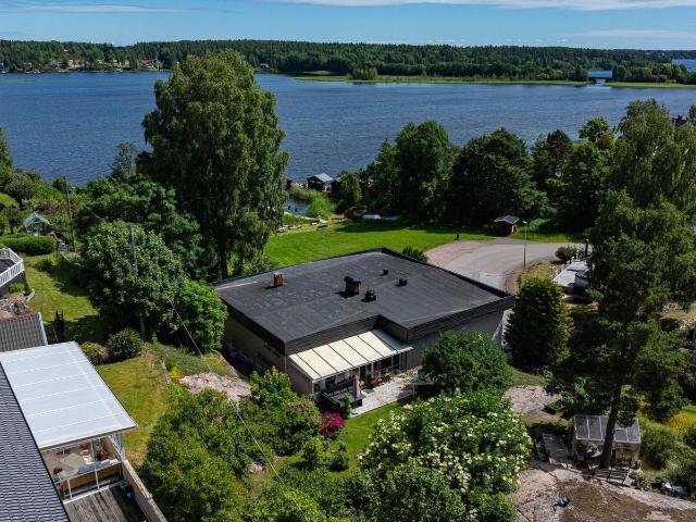 Villa till salu i Åmål, Västra Götaland