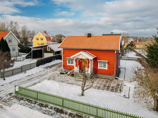 Villa till salu i Mariestad, Västra Götaland