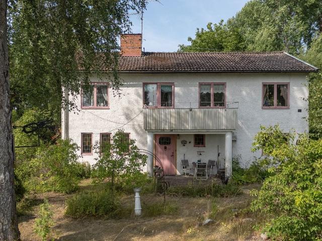 Villa till salu i Uppsala