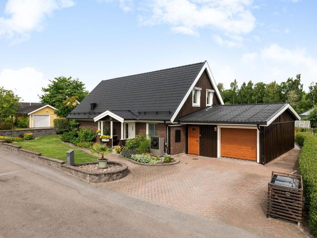 Villa till salu i Motala, Östergötland