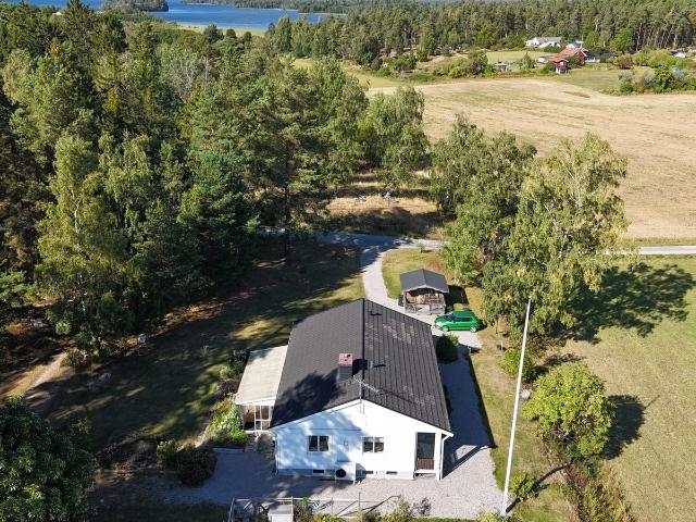 Villa till salu i Sluts hage, Ekerö kommun