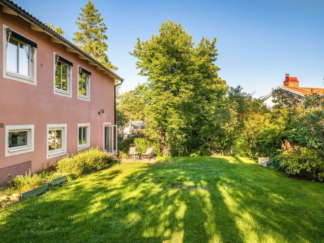 Villa till salu i Ekängen, Nacka