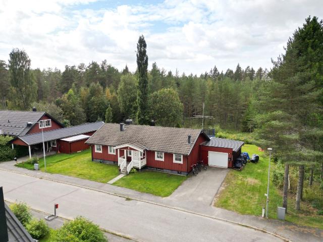 Villa till salu i Sävar, Västerbotten