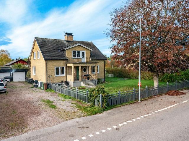 Villa till salu i Levene distrikt, Stora Levene