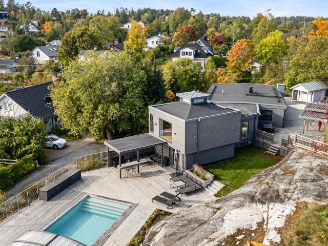 Villa till salu i Lahäll, Täby
