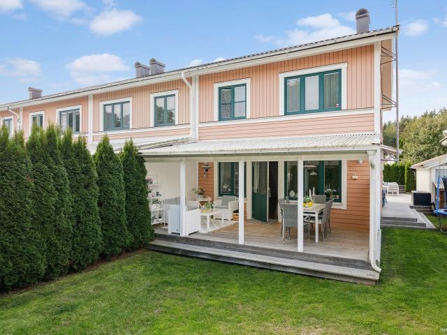 Villa till salu i Tumba, Stockholm