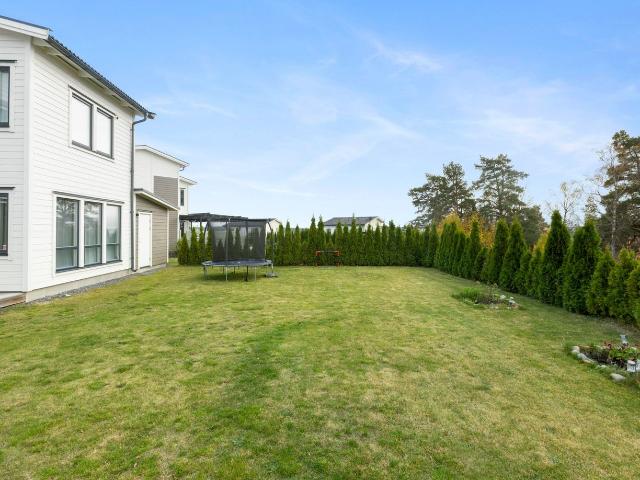 Villa till salu i Tumba, Stockholm