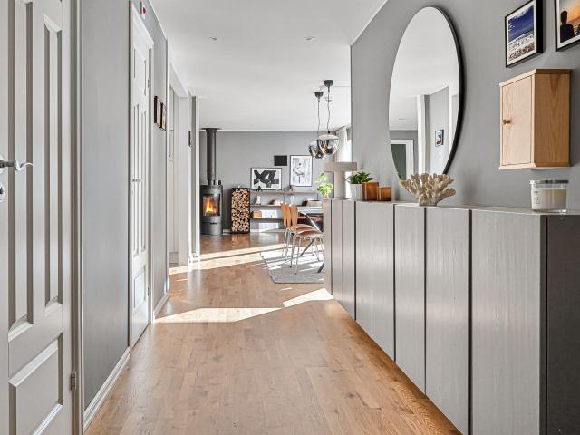 Villa till salu i Bredden Väst, Upplands Väsby
