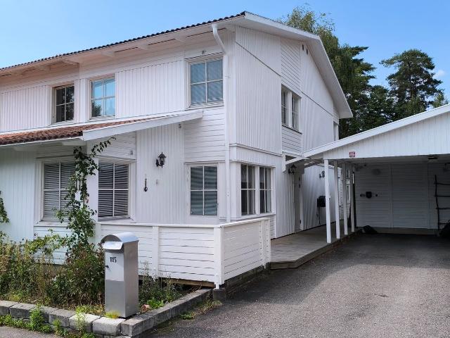 Villa till salu i Uppsala