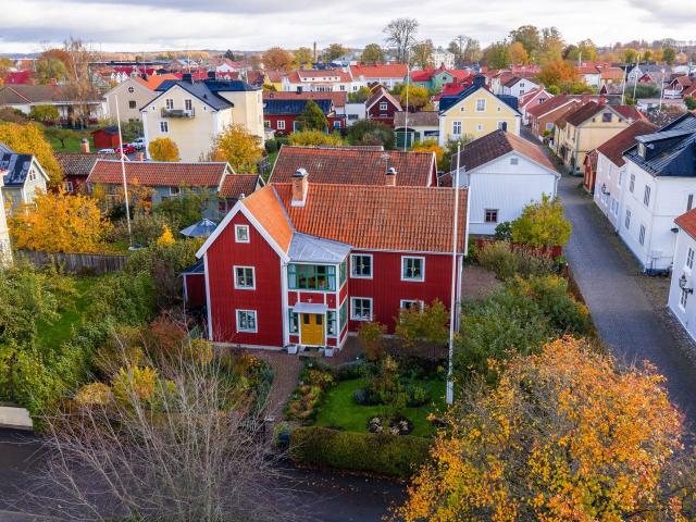 Villa till salu i Vadstena, Östergötland