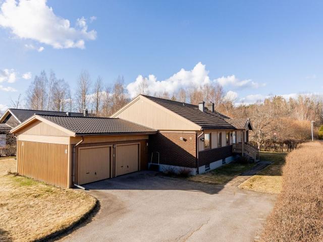 Villa till salu i Valbo, Gävleborg