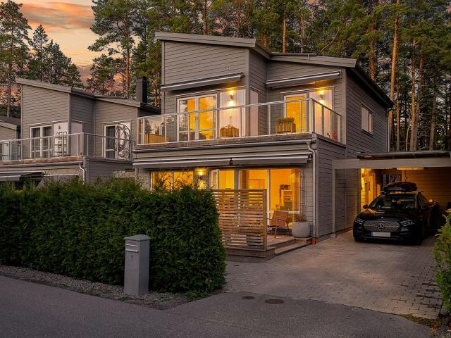 Villa till salu i Stockholm