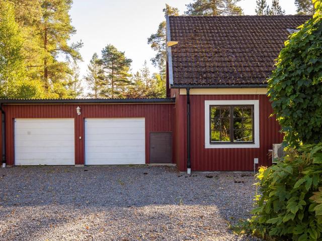 Villa till salu i Fryggesboda, Örebro län