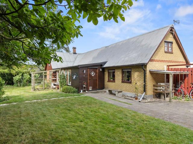 Villa till salu i Vollsjö, Skåne