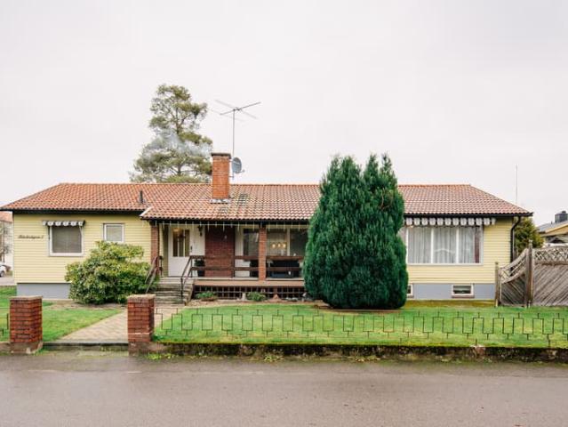 Villa till salu i Lyrestad, Västra Götaland