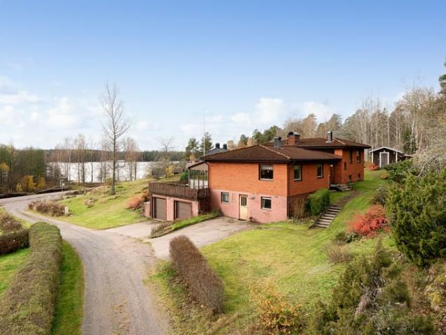 Villa till salu i Motala, Östergötland