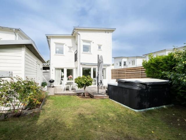 Villa till salu i Botkyrka, Stockholm