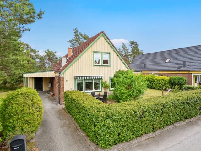 Villa till salu i Upplands Väsby, Stockholm