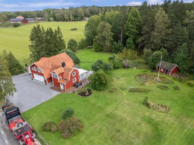 Villa till salu i Upplands Bro, Stockholm