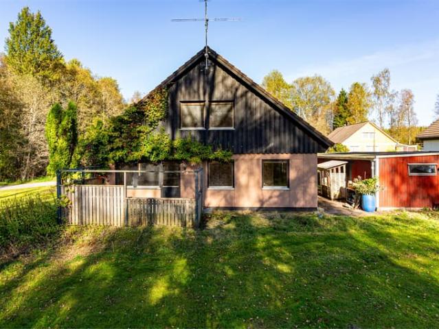 Villa till salu i Örebro