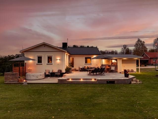 Villa till salu i Kumla, Örebro