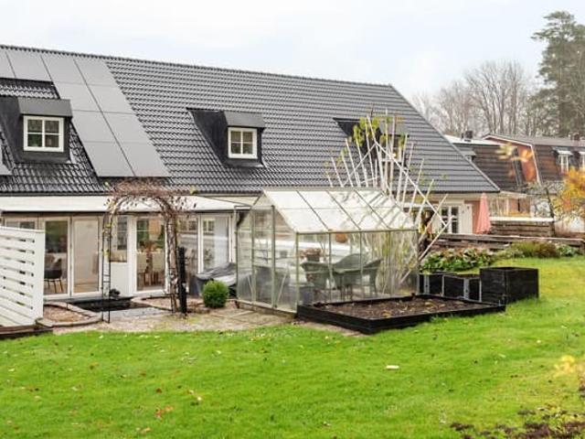 Villa till salu i Örebro