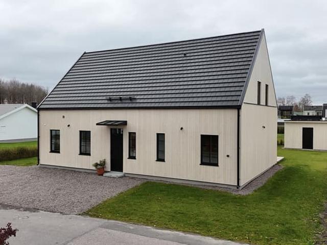 Villa till salu i Kumla, Örebro