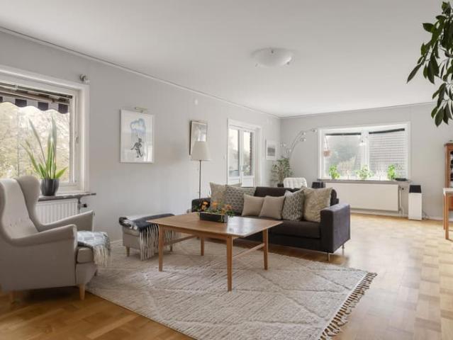 Villa till salu i Danderyd, Stockholm