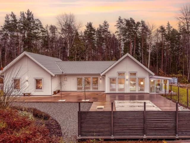 Villa till salu i Örebro