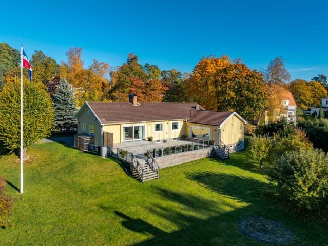 Villa till salu i Danderyd, Stockholm